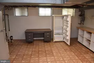 6820 Cherokee Dr, Baltimore, MD 21209 - Photo 23