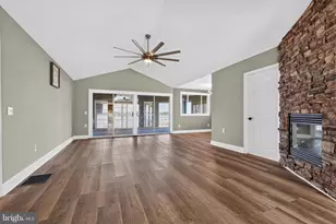 3704 Edgewater Pl, Dundalk, MD 21222 - Photo 11