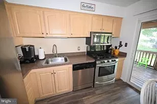 3036 Essex Rd, Gwynn Oak, MD 21207 - Photo 17