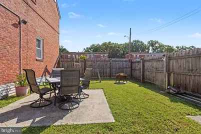 330 Endsleigh Avenue, Baltimore, MD 21220 - Photo 3