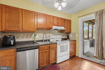 14 Bellfalls Way, Baltimore, MD 21236 - Photo 9