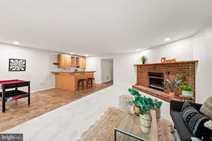 34 Lacosta Ct, Towson, MD 21204 - Photo 31