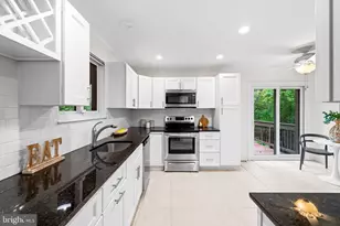 34 Lacosta Ct, Towson, MD 21204 - Photo 13