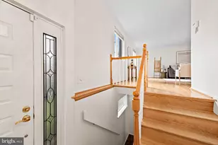 34 Lacosta Ct, Towson, MD 21204 - Photo 3