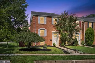 2 Crotona Ct, Lutherville Timonium, MD 21093 - Photo 1