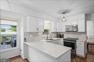 2103 Cross Trails Rd, Baltimore, MD 21244 - Photo 19