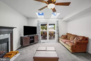 2103 Cross Trails Rd, Baltimore, MD 21244 - Photo 9