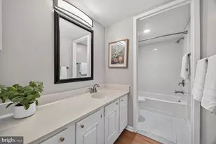 205 E Joppa Rd, Towson, MD 21286 - Photo 21