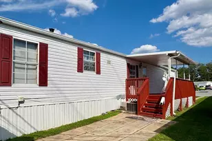 25 Vista Mobile Dr, Dundalk, MD 21222 - Photo 1