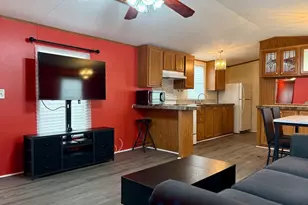 25 Vista Mobile Dr, Dundalk, MD 21222 - Photo 3
