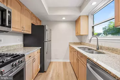 825 Cliffedge Road, Baltimore, MD 21208 - Photo 13