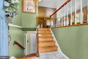 6811 Fox Meadow Rd, Baltimore, MD 21207 - Photo 3