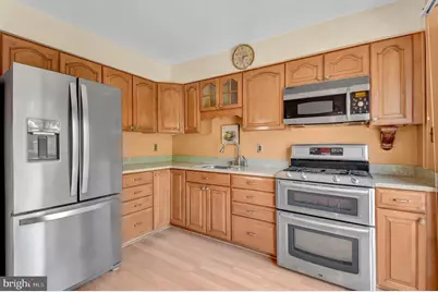 6811 Fox Meadow Road, Baltimore, MD 21207 - Photo 9
