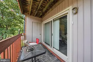 14 Cloverwood Ct, Baltimore, MD 21221 - Photo 17