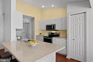 9537 Devonwood Ct, Baltimore, MD 21237 - Photo 5