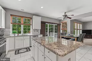 10506 Willow Vista Way, Cockeysville, MD 21030 - Photo 9