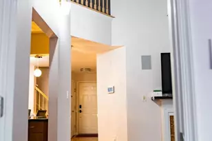 2205 Falls Gable Ln, Baltimore, MD 21209 - Photo 3