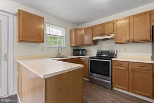 19 Joggins Ct, Middle River, MD 21220 - Photo 11