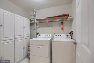 8807 Stoneridge Cir, Pikesville, MD 21208 - Photo 27