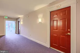 8807 Stoneridge Cir, Pikesville, MD 21208 - Photo 3