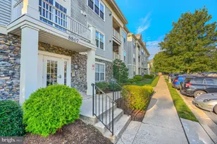 8807 Stoneridge Cir, Pikesville, MD 21208 - Photo 1