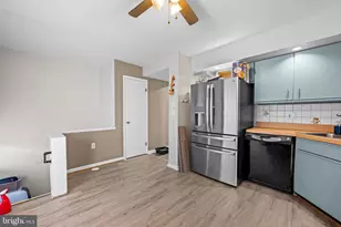 206 Cove Rd, Baltimore, MD 21221 - Photo 17