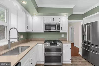 243 4th Avenue, Baltimore, MD 21227 - Photo 21