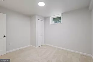 4407 Ridge Dr, Baltimore, MD 21229 - Photo 23