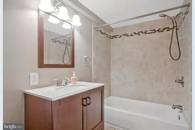 8135 Del Haven Road, Baltimore, MD 21222 - Photo 15