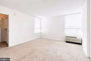 205 E Joppa Rd, Towson, MD 21286 - Photo 17