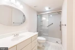 205 E Joppa Rd, Towson, MD 21286 - Photo 23