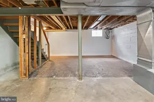 423 Westshire Dr, Baltimore, MD 21228 - Photo 27