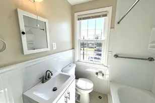 8130 Loch Raven Blvd, Towson, MD 21286 - Photo 21
