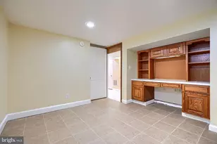 1835 Loch Shiel Rd, Towson, MD 21286 - Photo 59