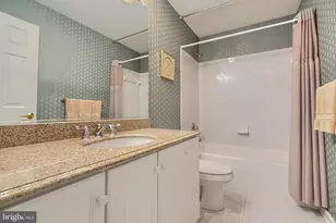 7 Stone Gate Ct, Baltimore, MD 21208 - Photo 25