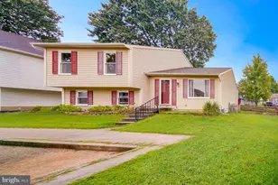 16 Chatterly Ct, Perry Hall, MD 21128 - Photo 3