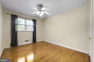 7803 Ruxway Rd, Towson, MD 21204 - Photo 17