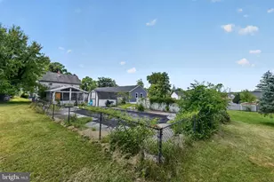2923 & 2925 N Rolling Rd, Windsor Mill, MD 21244 - Photo 9
