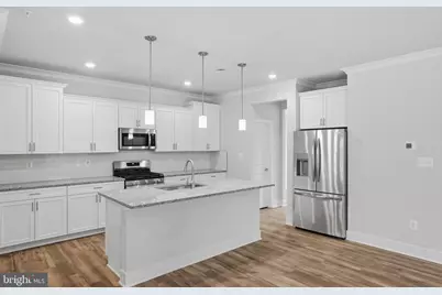 502 Willowshire St, Middle River, MD 21220 - Photo 5