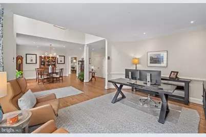 6438 Cloister Gate Drive #6438, Baltimore, MD 21212 - Photo 5