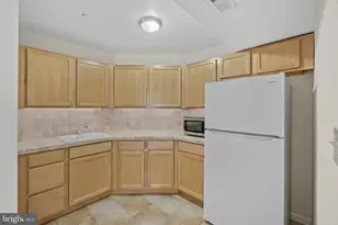 6438 Cloister Gate Dr, Baltimore, MD 21212 - Photo 41