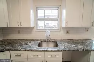 6 Piedmont, Baltimore, MD 21227 - Photo 7