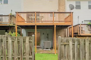 6 Piedmont, Baltimore, MD 21227 - Photo 35