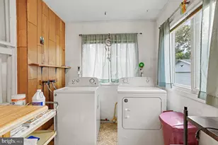 327 Nicholson Rd, Baltimore, MD 21221 - Photo 7
