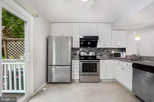 3 Jack Pine Pl, Baltimore, MD 21236 - Photo 11