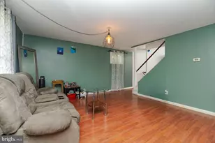 1148 Foxwood Ln, Baltimore, MD 21221 - Photo 3