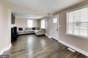 87 Wise Ave, Dundalk, MD 21222 - Photo 9