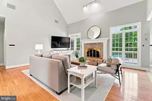 11911 Manor Rd, Glen Arm, MD 21057 - Photo 11