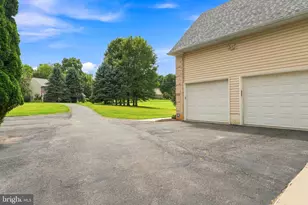 11911 Manor Rd, Glen Arm, MD 21057 - Photo 59
