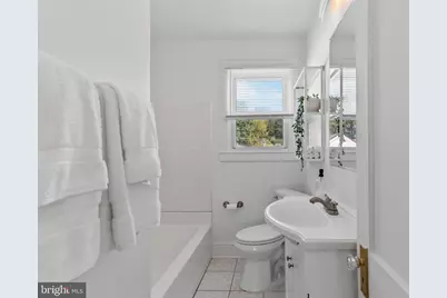 2007 Hammonds Ferry Road, Halethorpe, MD 21227 - Photo 15